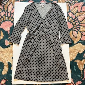 H&M long sleeve knee length dress